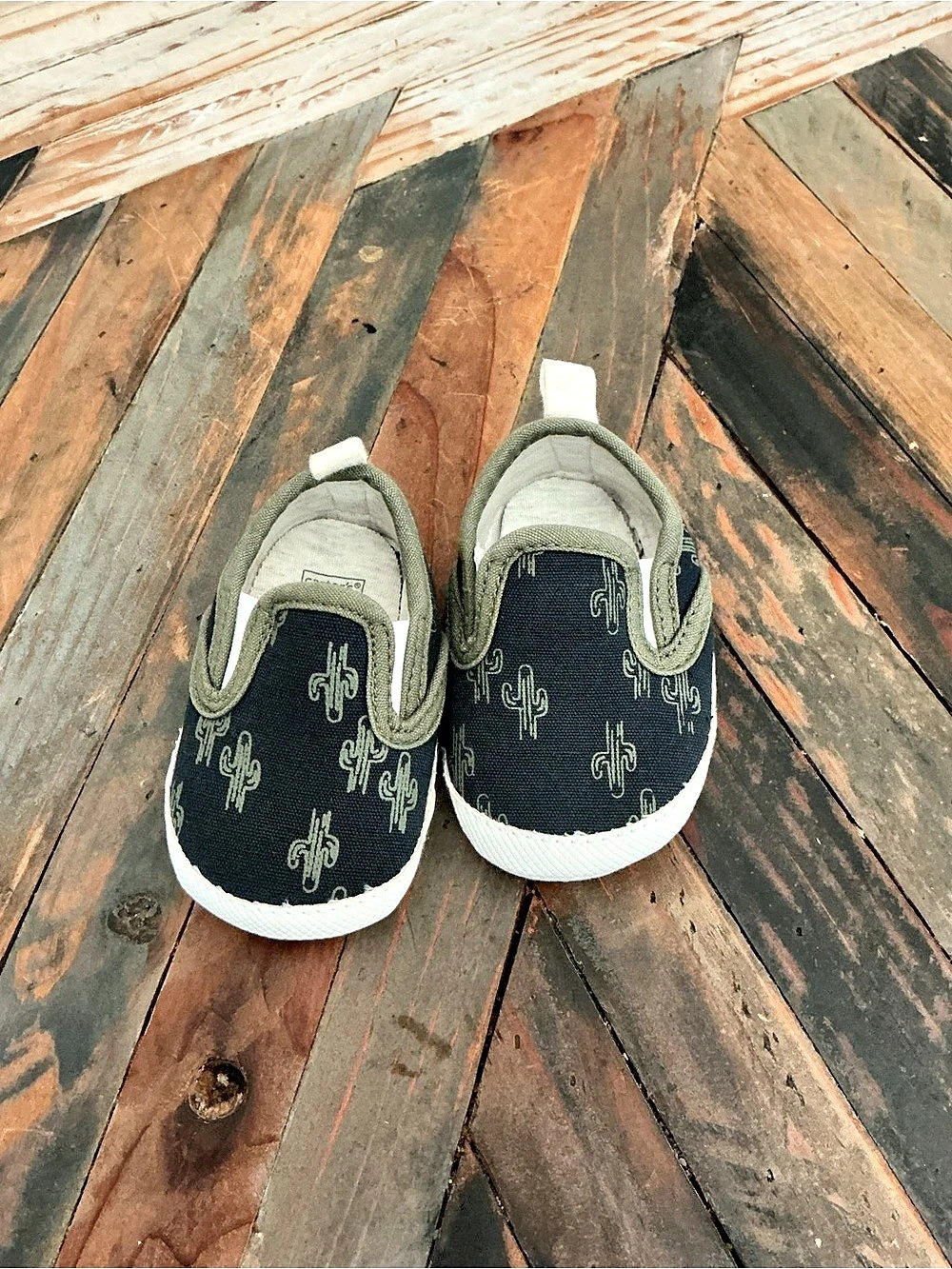 Carter's Cactus Print Canvas Slip-On Baby Shoes EUC